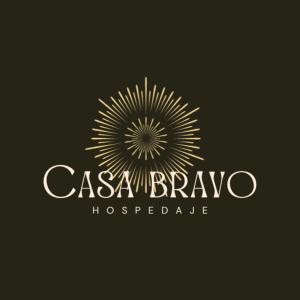 CASA BRAVO في هوامانتلا: شعار مطعم hosporia مع sunburst