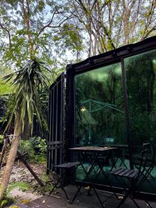 Aed väljaspool majutusasutust Time Capsule Retreat, Sungai Lembing