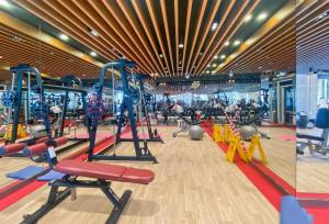 Fitness centrum a/nebo fitness zařízení v ubytování StoneTree - Modern 1BR in Business Bay