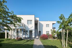 Κήπος έξω από το Villa Tonći Zaton