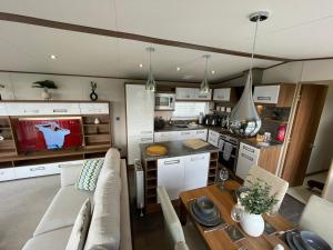 Φωτογραφία από το άλμπουμ του Golden Anchor - The Milano - Coastal Caravan Breaks σε Chapel Saint Leonards +12 φωτογραφίες