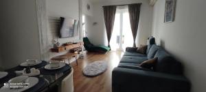 Posedenie v ubytovaní Panoráma Gold Wellness Apartman