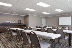 Gallery image of Country Inn & Suites by Radisson, Jackson, TN in Jackson