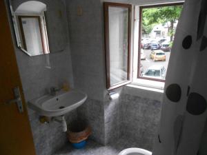 Łazienka w obiekcie Guesthouse Kuća na šterne