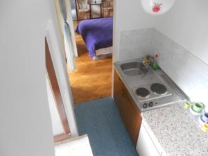 Kuchnia lub aneks kuchenny w obiekcie Guesthouse Kuća na šterne