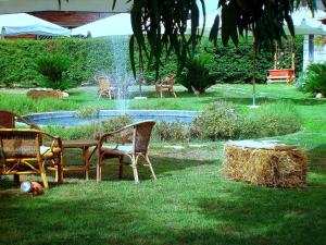 Jardín al aire libre en Agriturismo La Colombaia