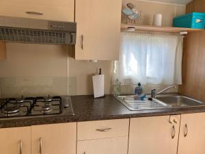 Cucina o angolo cottura di Stacaravan Middelkerke