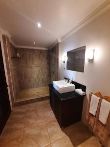 Ванная комната в Moringa Villa Studio 2