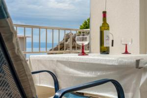 Fotografie z fotogalerie ubytování Studio with Sea view for 2-3 people by the Water v destinaci Baška Voda