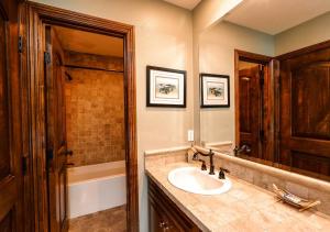 Ένα μπάνιο στο Ultimate San Felipe Baja rental home with WiFi +20 φωτογραφίες