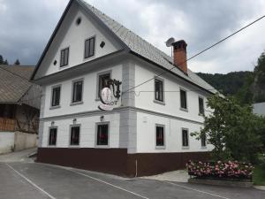 Budova, kde se bed and breakfast nachází