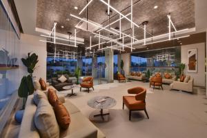 Χώρος καθιστικού στο Click Hotel Pithampur