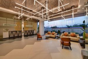Χώρος καθιστικού στο Click Hotel Pithampur