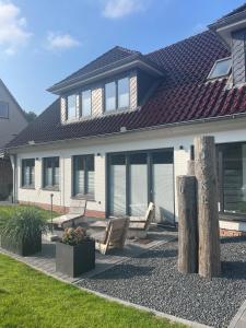 Budova, kde se apartmán nachází + 33 fotografií