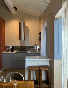 Η κουζίνα ή μικρή κουζίνα στο Casa Monteme +27 φωτογραφίες