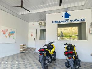 龙目岛库塔Lombokhouse Mandalika的相册照片