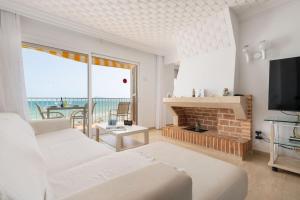 Μια τηλεόραση ή/και κέντρο ψυχαγωγίας στο Sun and Beach - Alcúdia