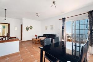 Część wypoczynkowa w obiekcie Bonita Casa Arianny con Piscina