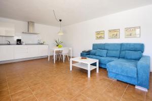 A seating area at Peñas Blancas