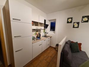 Kuchyň nebo kuchyňský kout v ubytování Pension Haus Elfriede