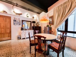 Gallery image of Clocktower 2 Homestay 2-7 pax at Brinchang, Cameron Highlands in Cameron Highlands