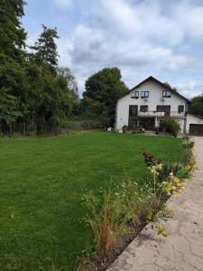 ホレズにあるCasa Irinaの白家