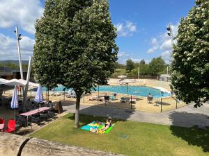 Swimmingpoolen hos eller tæt på Las Margas Mirador del Valle