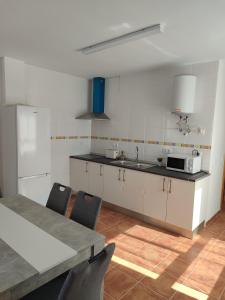 Una cocina o zona de cocina en Apartamento El Flamenco Azul Cabo de Gata