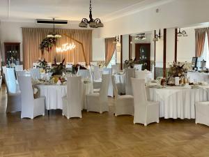 Εστιατόριο ή άλλο μέρος για φαγητό στο Gościniec Uniejów