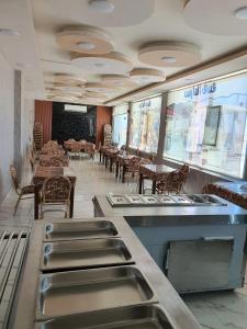 Restaurace v ubytování Alfares Hotel