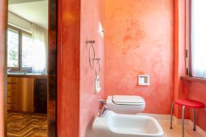 Koupelna v ubytování B&B Villa Ghira Como