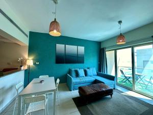 Gallery image of Lux BnB 1BD The Greens Parking Pool Gym in Dubai