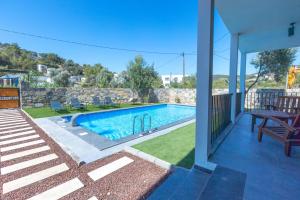 Gallery image of Bodrum Bliss: Stunning Flat w Pool and Garden in Yaliciftlik