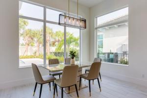 Fotografie z fotogalerie ubytování Private Pool and Spa Luxe Palm Beach Gardens Home v destinaci Palm Beach Gardens + 33 fotografií