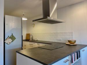 Kuchyň nebo kuchyňský kout v ubytování Ferienwohnung Traumblick + 13 fotografií