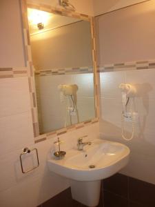 Kylpyhuone majoituspaikassa L'Abrì