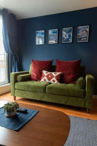 Posezení v ubytování City Centre Apartment - Fantastic Location