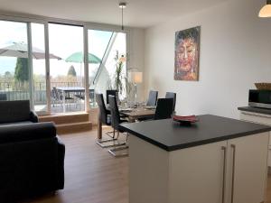 Φωτογραφία από το άλμπουμ του Ferienwohnung Cloud Nr 9 - 3 Zimmer Maisonette-Wohnung mit großem Balkon στο Λιντάου