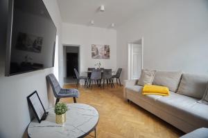 Posedenie v ubytovaní Warsaw Premium Apartments Old Town