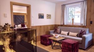 Coin salon dans l'établissement Landhaus Mader Hintertux