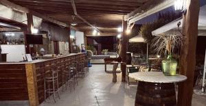Ο χώρος του lounge ή του μπαρ στο DM TURISMO RURAL povoa de lanhoso