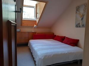 Giường trong phòng chung tại Haasenhaus +25 ảnh