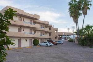 Gallery image of Hotel Hacienda Tetakawi in San Carlos