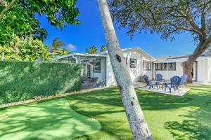 Κήπος έξω από το Renovated professional design, grill lake view!