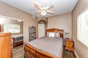 Fotografie z fotogalerie ubytování Shared Luxury Beach house in Redondo Beach. Private 2 Bedrooms / Bath v destinaci Redondo Beach