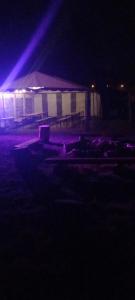 Zdjęcie z galerii obiektu Domki Letniskowe oraz Chata Grillowa " Nad Zalewem "Bliżyn w mieście Bliżyn