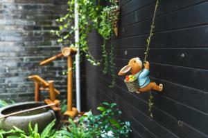 上海上海隐市网红庭院民宿的相册照片