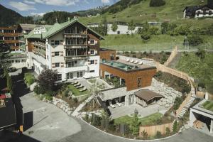 
A bird's-eye view of Hotel Schwarzer Adler - Sport & Spa
