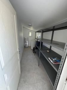 BernisLa maison lumineuse de Bernis的相册照片