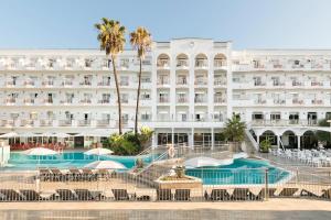 Bazén v ubytovaní Hotel Best Lloret Splash alebo v jeho blízkosti + 37 fotografií